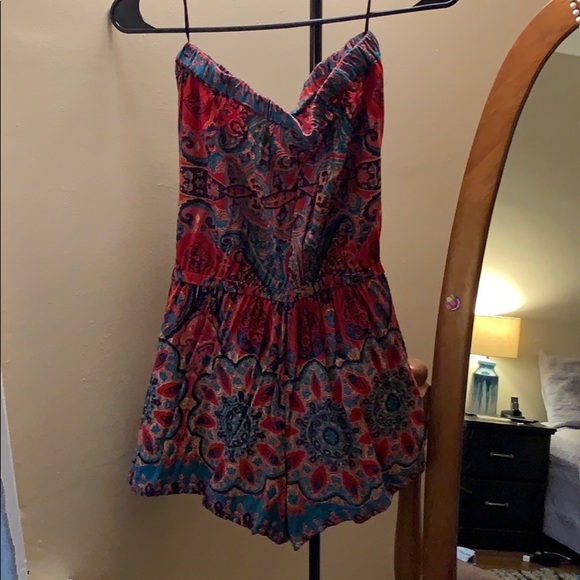 Romper - Picture 2 of 2